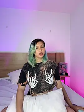 Akatsumi_ live XXX chat