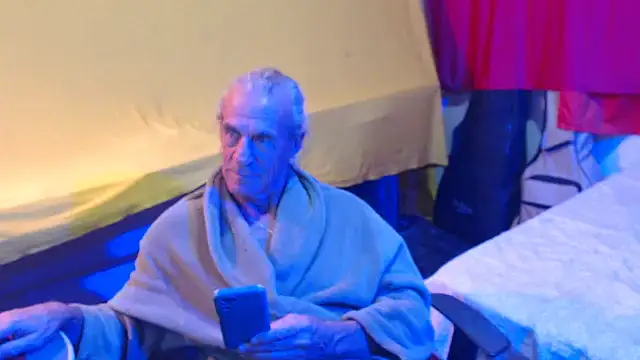 corola1956's Live XXX Chat