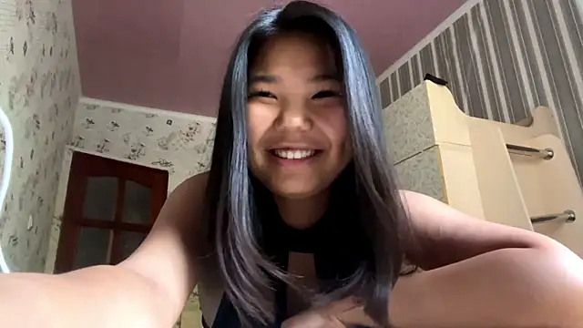 JohannaMickiewicz Chat XXX in diretta