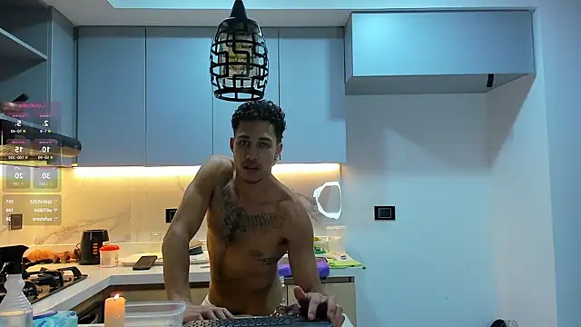 orionblaze69_'s Live XXX Chat