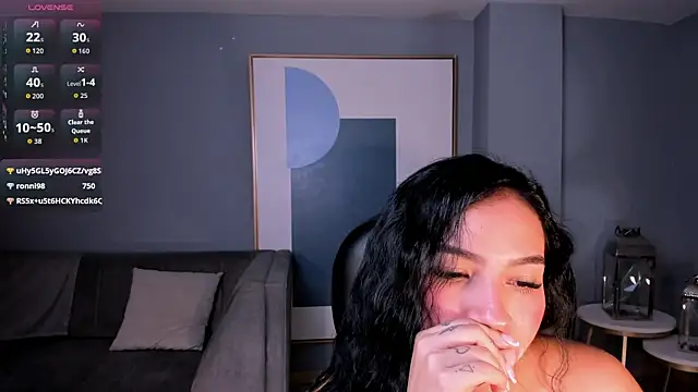 צ'אט XXX בשידור חי של MollyJones_