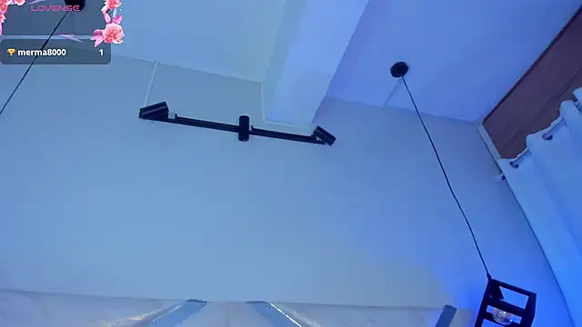 Živý XXX chat cami_rouxx