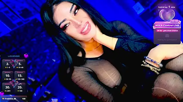KYLIE_SHEMALE Chat XXX in diretta