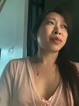 Chat +18 de Mayly_lucky2 ao vivo