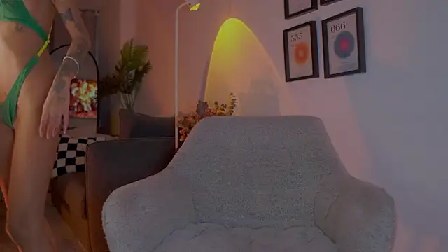 צ'אט XXX בשידור חי של MelyTaylor_