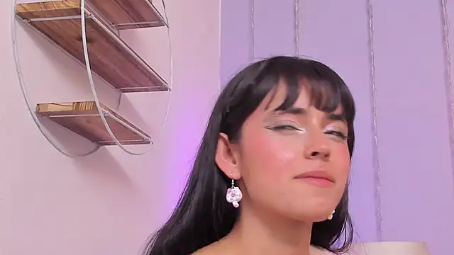 Eimy_Blaze's Live XXX Chat