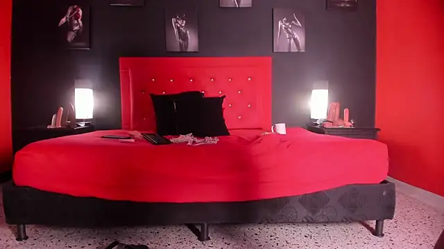 Chatroom XXX en direct de Trinity-presley