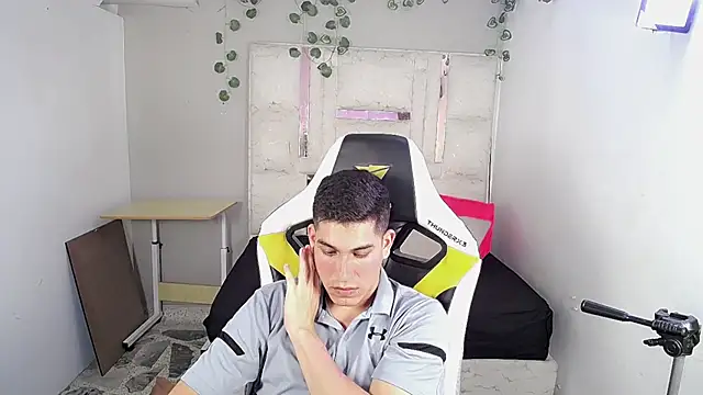 Chat XXX Live bby_cashh