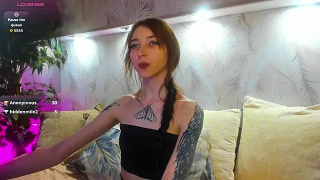 Ellen_Hops – Naživo XXX chat