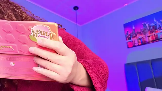 Chat +18 de ninna_curly ao vivo