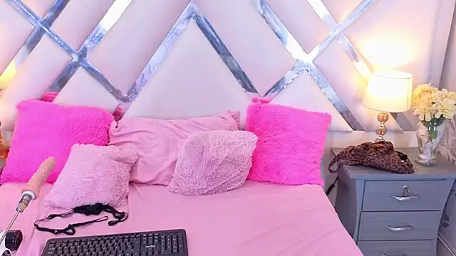 Chat +18 de khloeblake ao vivo