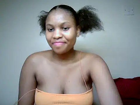 Swt_smiles Chat XXX in diretta