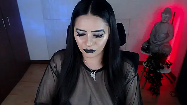 GODDESS_EVANS: онлайн-секс-чат