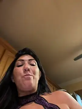LittleMissEeve Chat XXX live