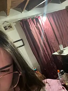 Živý XXX chat millyalc0ck