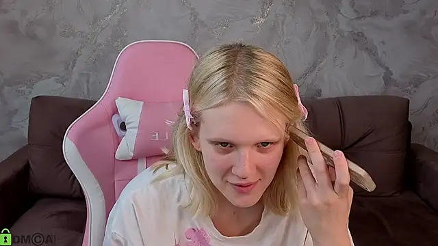 Lilly_Jhonass' Live XXX Chat