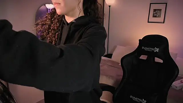 ChloeMoreti élő XXX-chatje