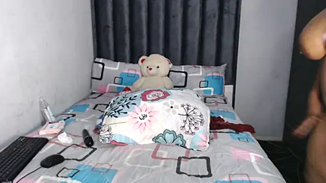 Živý XXX chat BootyliciousbustyX33