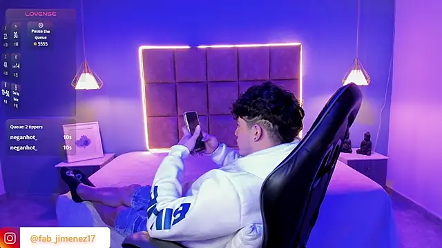 Chat XXX en directo de AlejooTwink