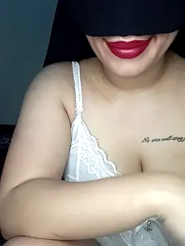 دردشة Zouzou_sexy الجنسية المباشرة