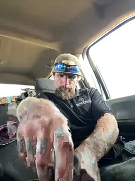 Crackkers Show in webcam