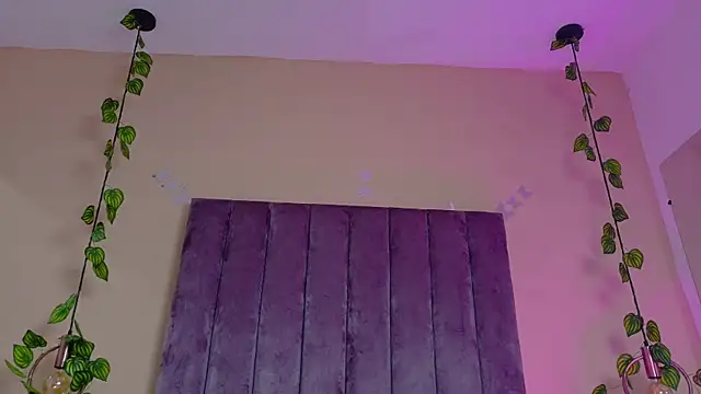 Chat +18 de Liam__Mercury ao vivo