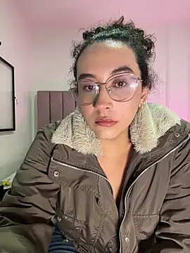 Czat XXX na żywo – alehia_cute