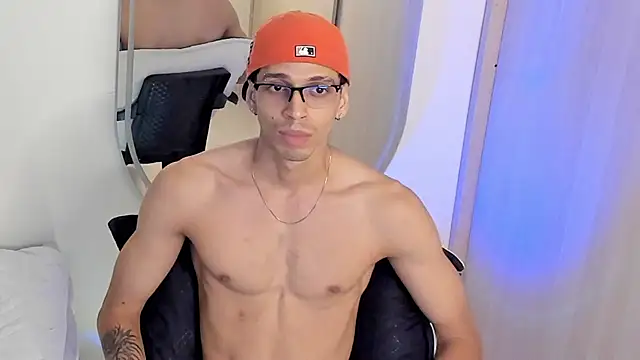 Mheysam_Youngerxn Live XXX chat