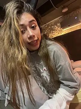 aimi_art1 – Live XXX-chat