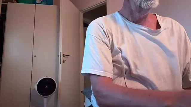 PierPesaroX live XXX chat