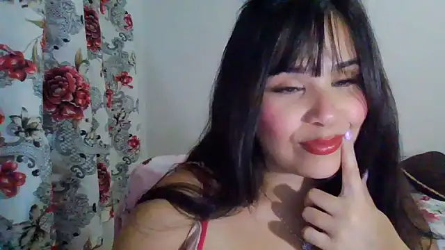 persefoonee30's Live XXX Chat