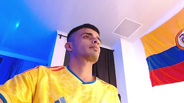 XXX chat uživo modela Bad_Boy_Carter69
