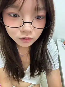 ela_sisi লাইভ XXX চ্যাট