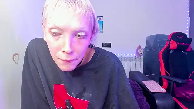 Lyricca Chat XXX live