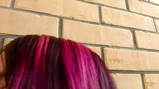 IronicBuckle élő XXX-chatje