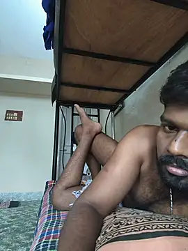 Vijayanbigc Chat XXX in diretta