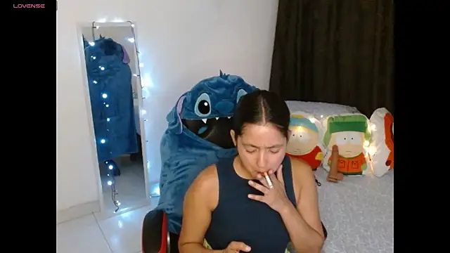 NovahPerotti's Live XXX Chat