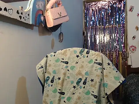 Kony_lann's Live XXX Chat