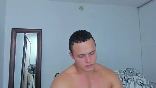 KingLevi01 Webcam show