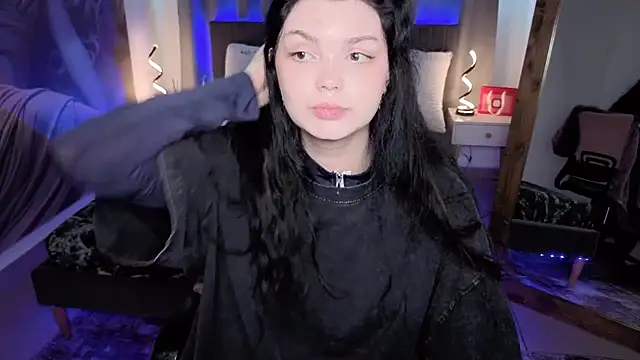 MileyRood élő XXX-chatje