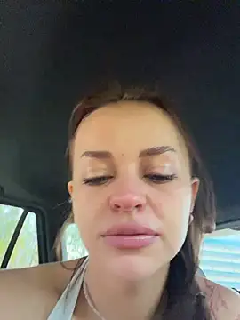 AngelinaTeller's Live XXX Chat