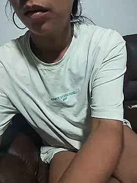 دردشة AngelicaStorms الجنسية المباشرة