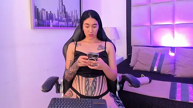 MeganPresleyy's Live XXX Chat