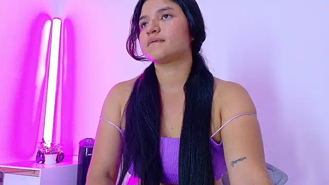 ayheleensexygirl-'s Live XXX Chat