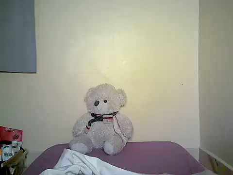 X_melanine élő XXX-chatje