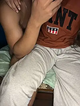 Urdaddyfuck's Live XXX Chat