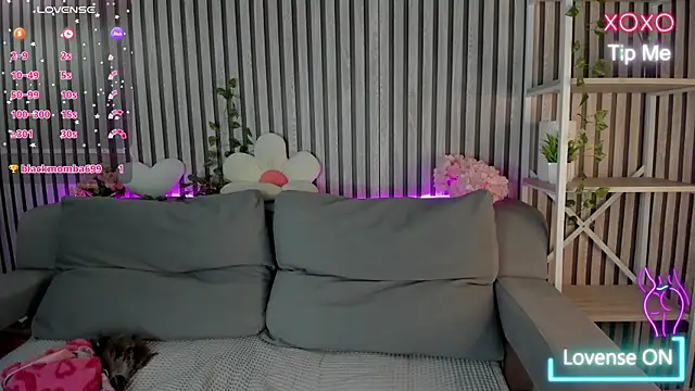 Онлайн чат XXX Ricki_Bloom