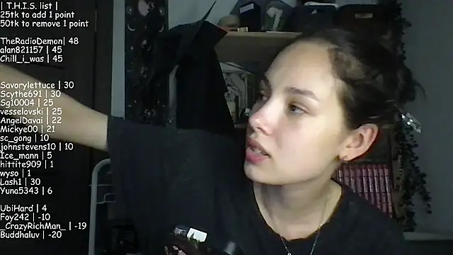 Chat +18 de Yuna5343 ao vivo
