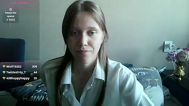 huba_boobies Adlı Modelin Canlı XXX Sohbeti