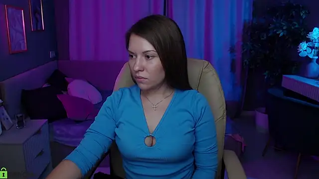Kira_Mirageen Live XXX chat